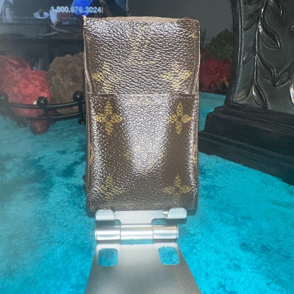 Louis Vuitton Cigarette pouch(authentic) - Picture 1 of 7